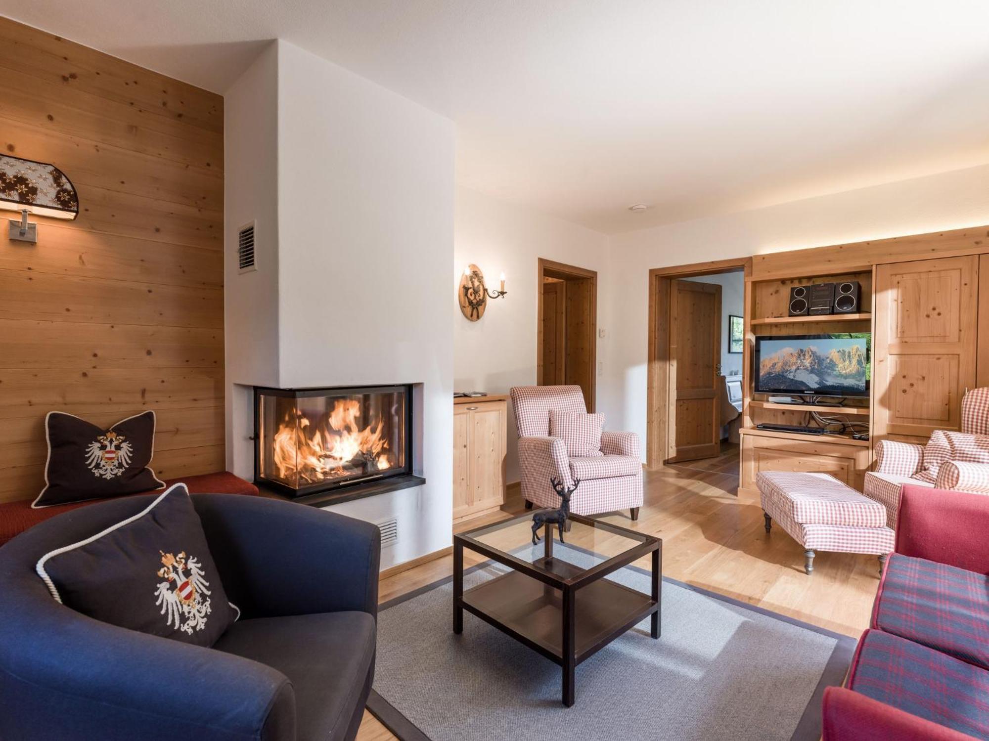 Landhaus Kitzhorn Appartement Hahnenkamm - By Nv-Appartements キッツビュール エクステリア 写真